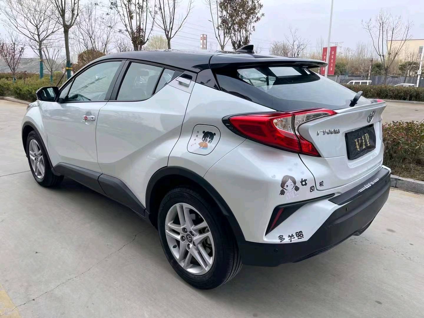 济宁21年丰田CHR7