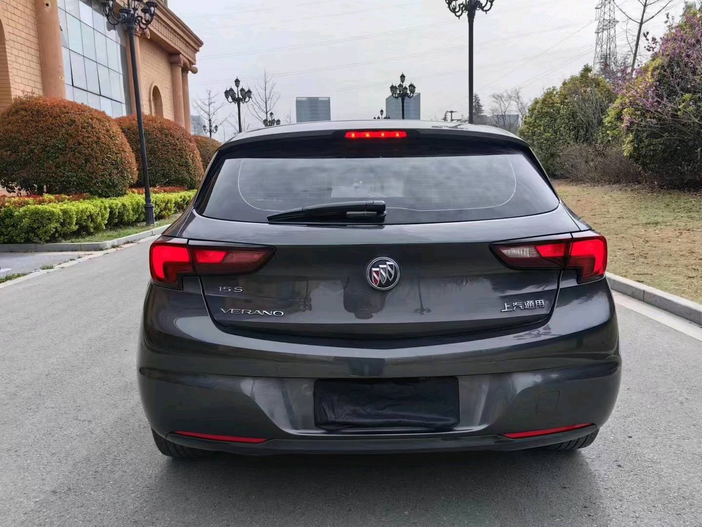 徐州19年别克威朗3