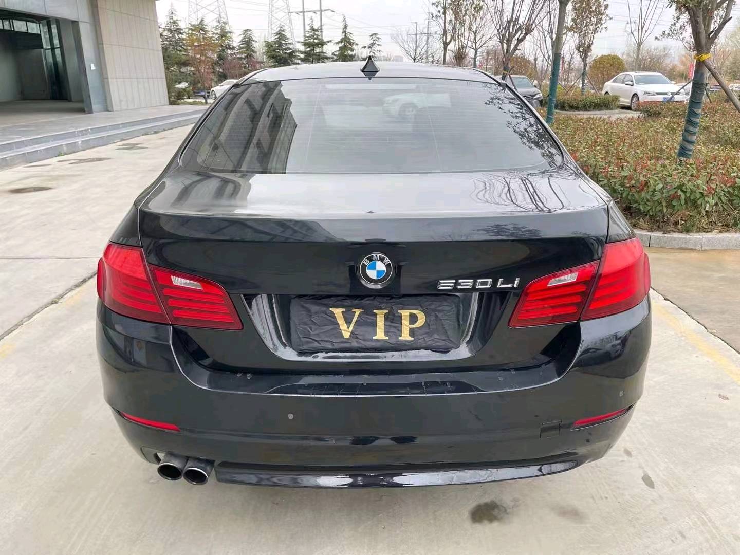 济宁15年宝马5系9