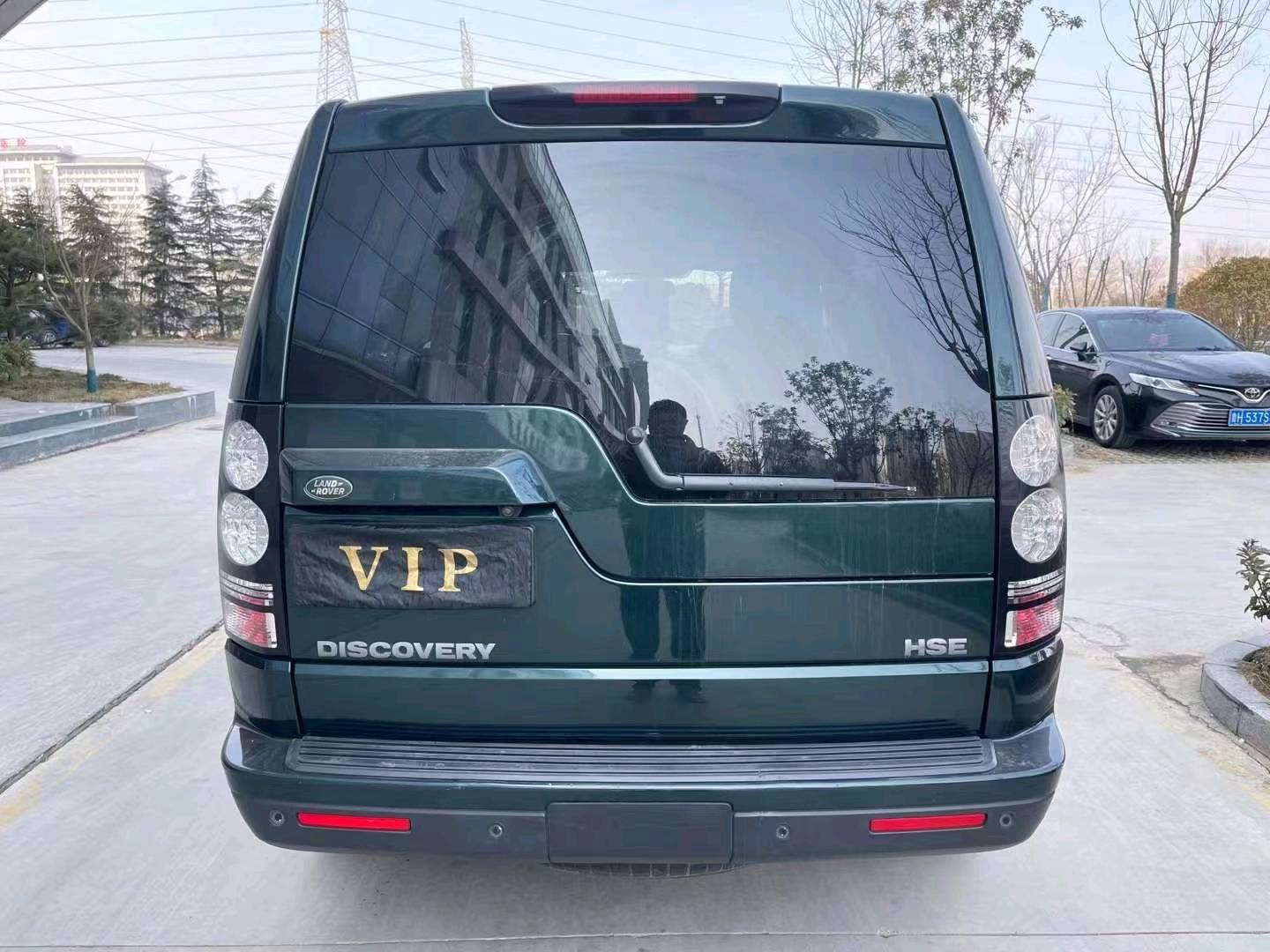 济宁15年路虎发现9