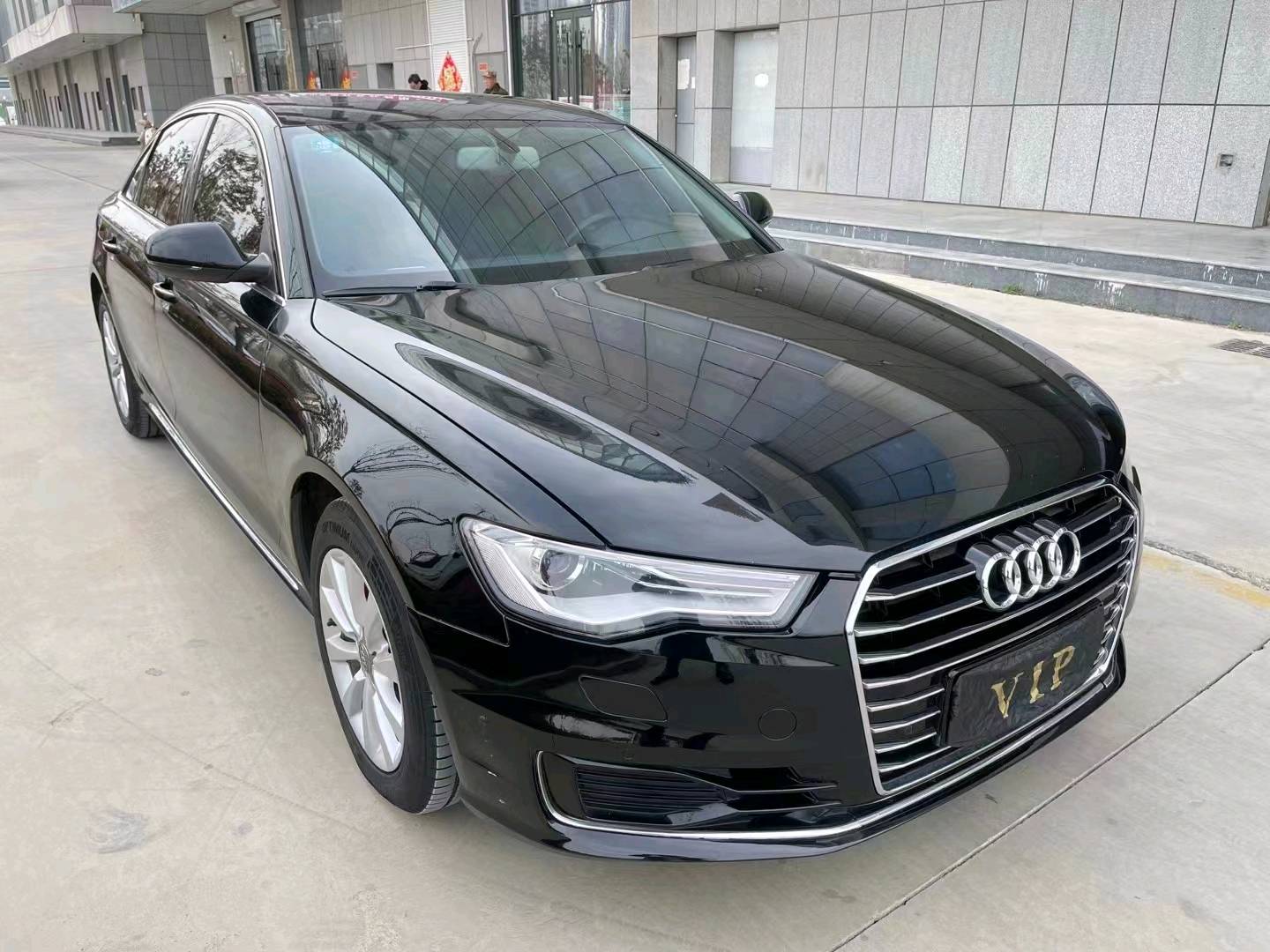 济宁16年奥迪A6L3