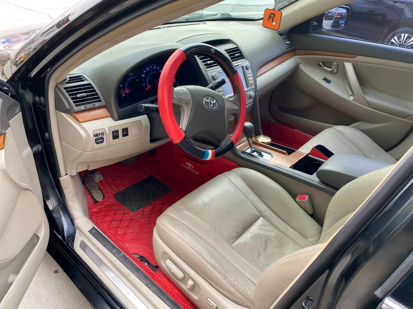 保定11年丰田凯美瑞7