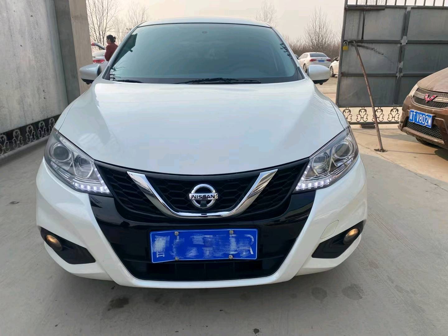 保定19年日产骐达1