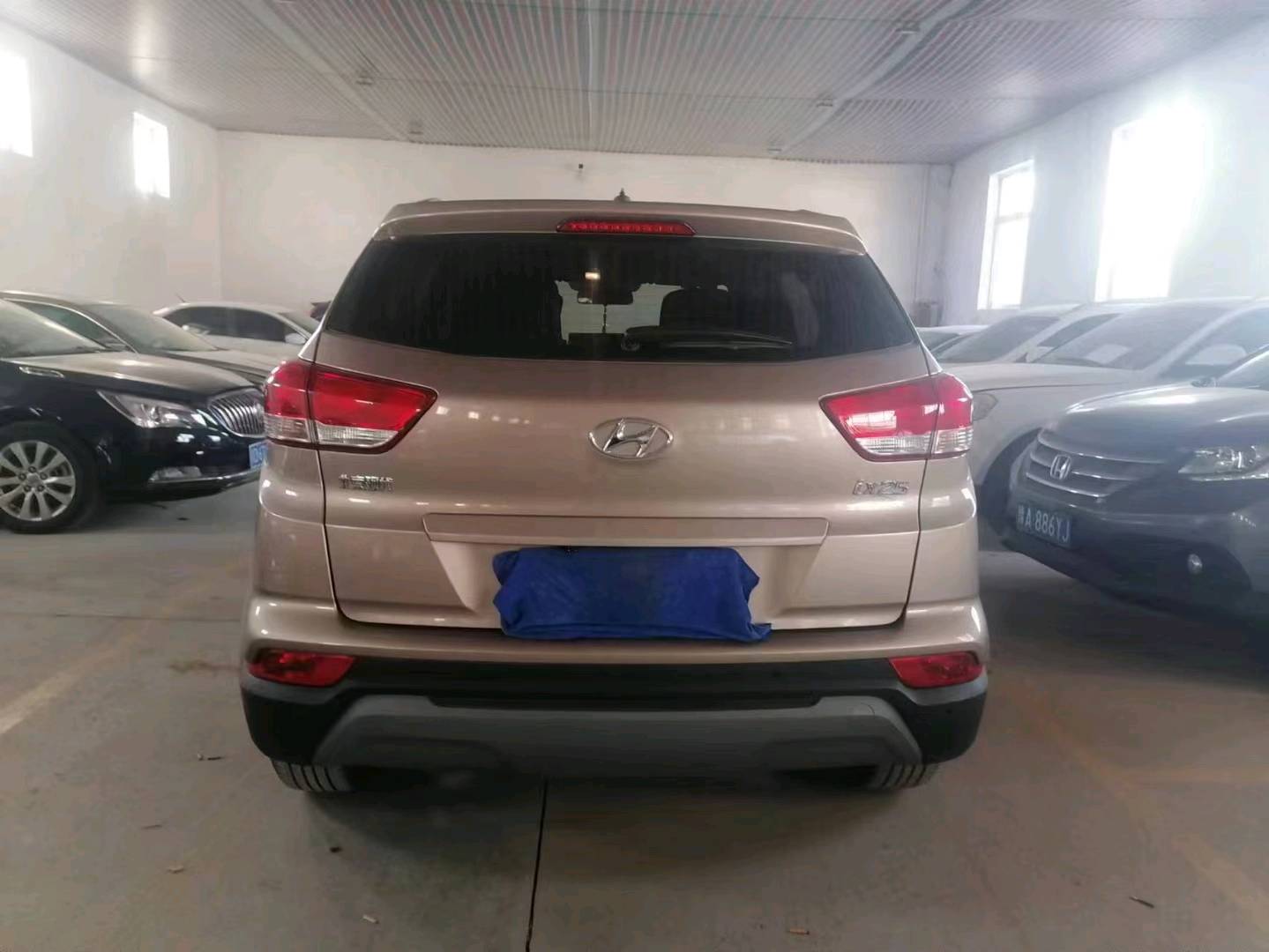 保定19年现代ix258