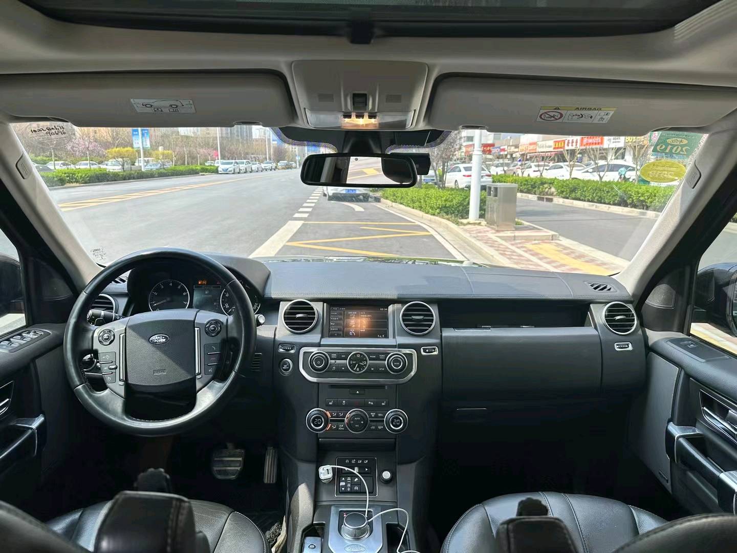 石家庄15年路虎发现4