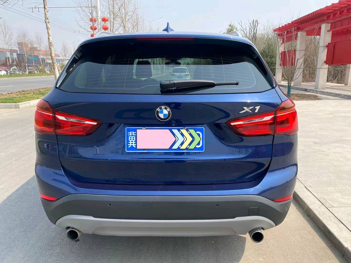 保定17年宝马X19