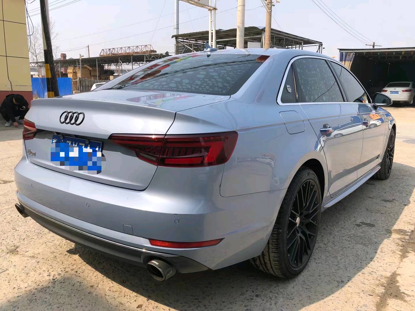 保定18年奥迪A4L8