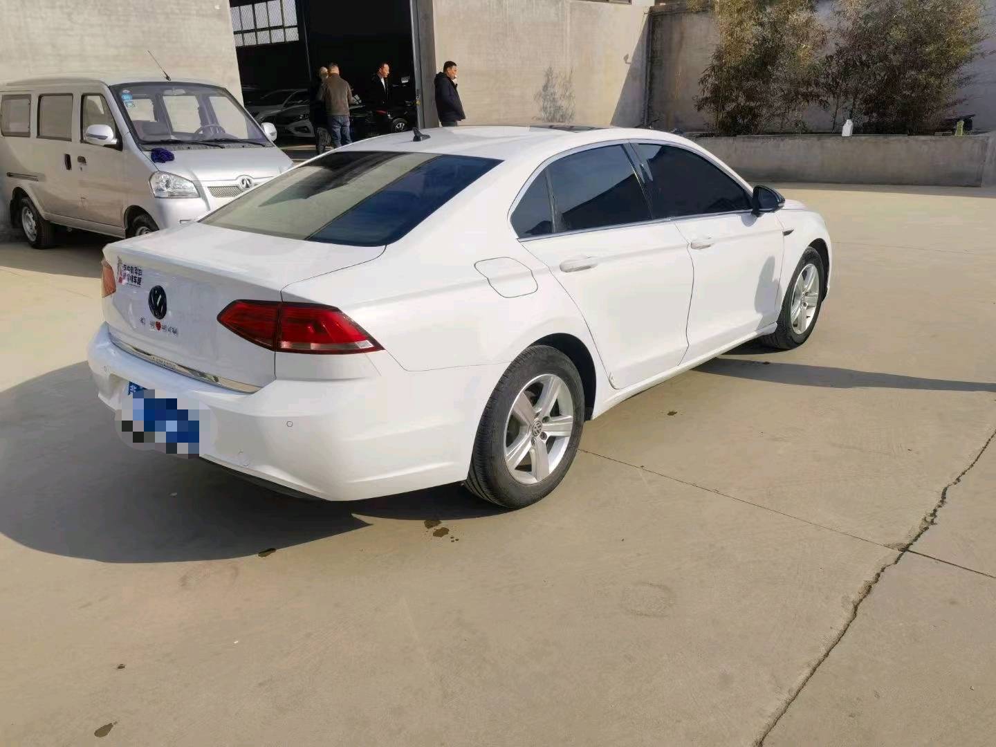 保定18年大众凌渡7