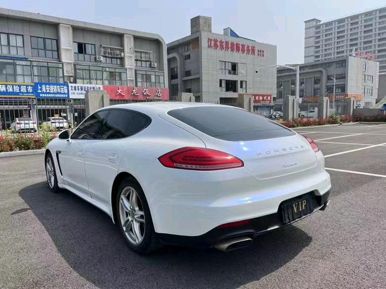 盐城13年保时捷帕拉梅拉9