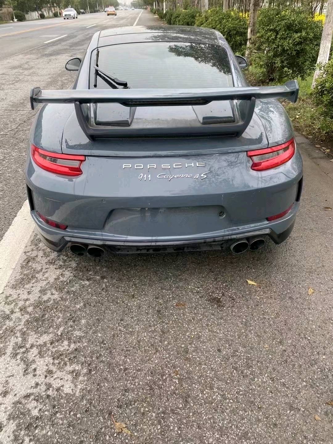 济宁17年保时捷卡雷拉 GT6