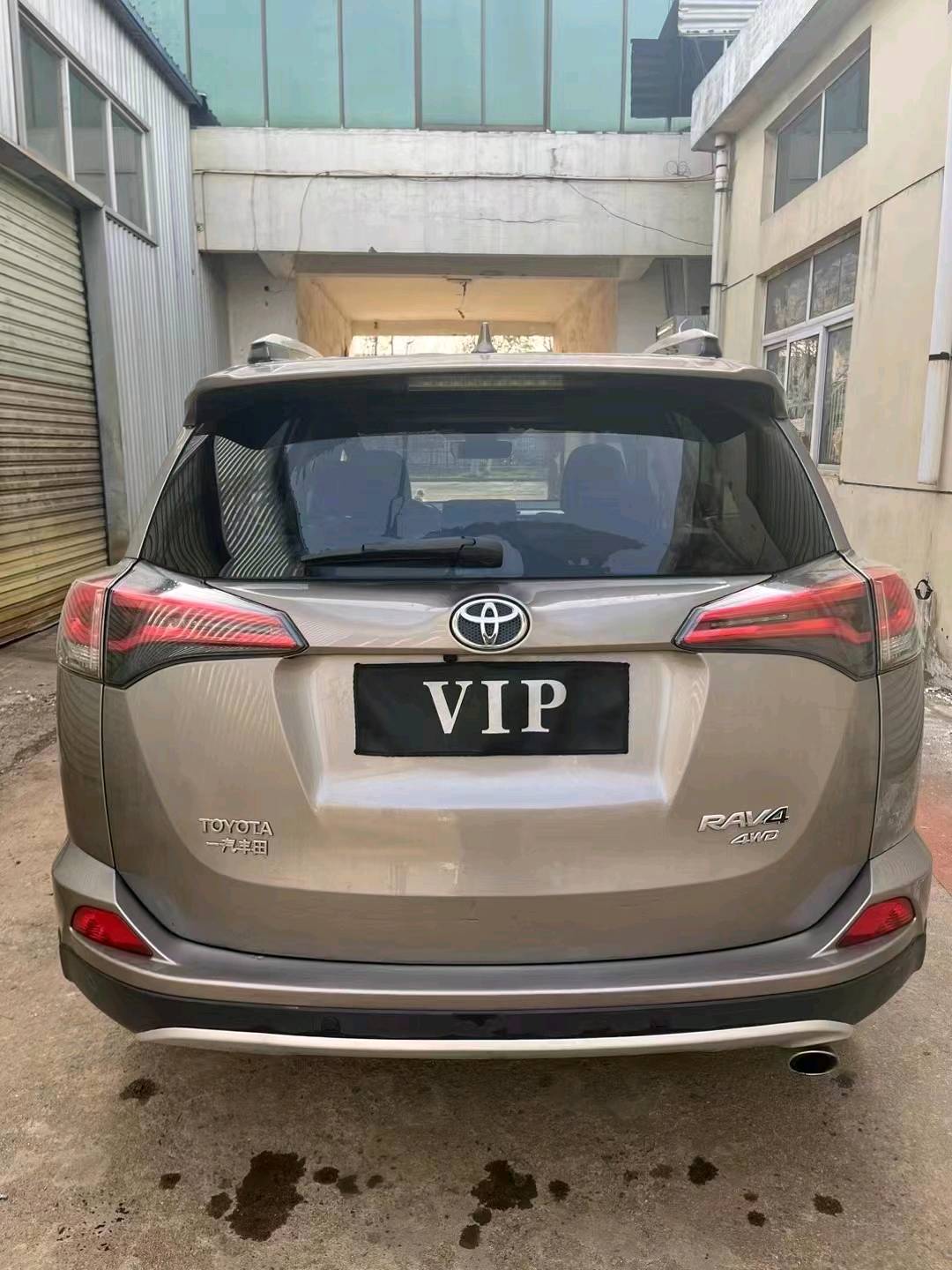徐州18年丰田RAV49