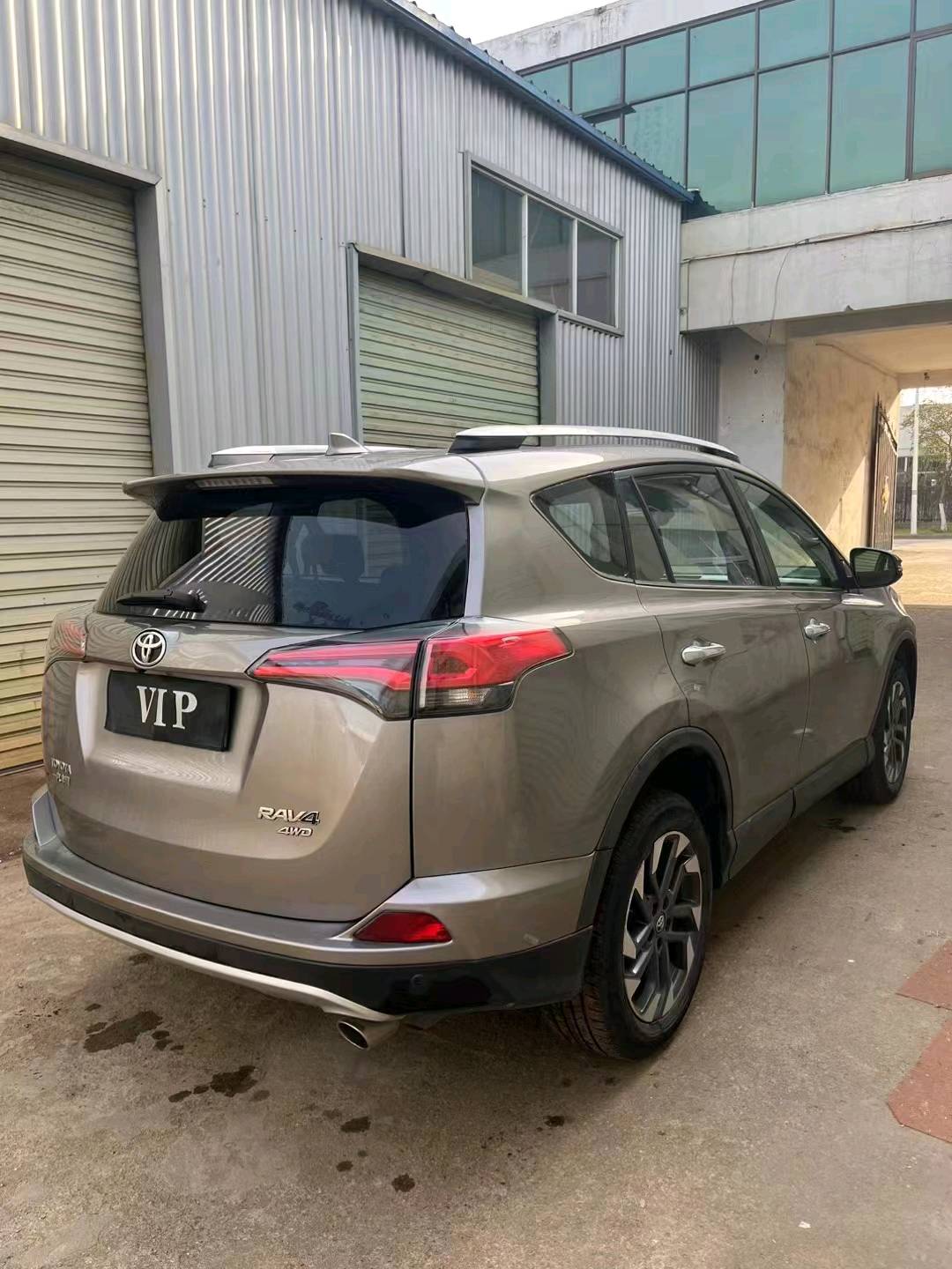 徐州18年丰田RAV48
