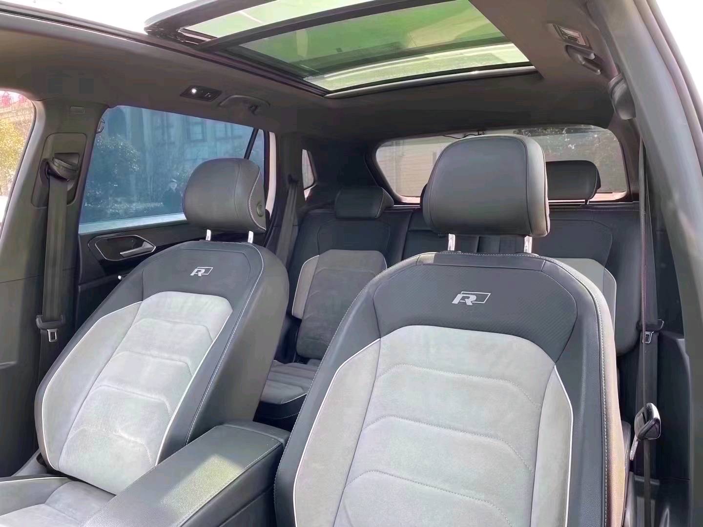 济南18年大众探岳6