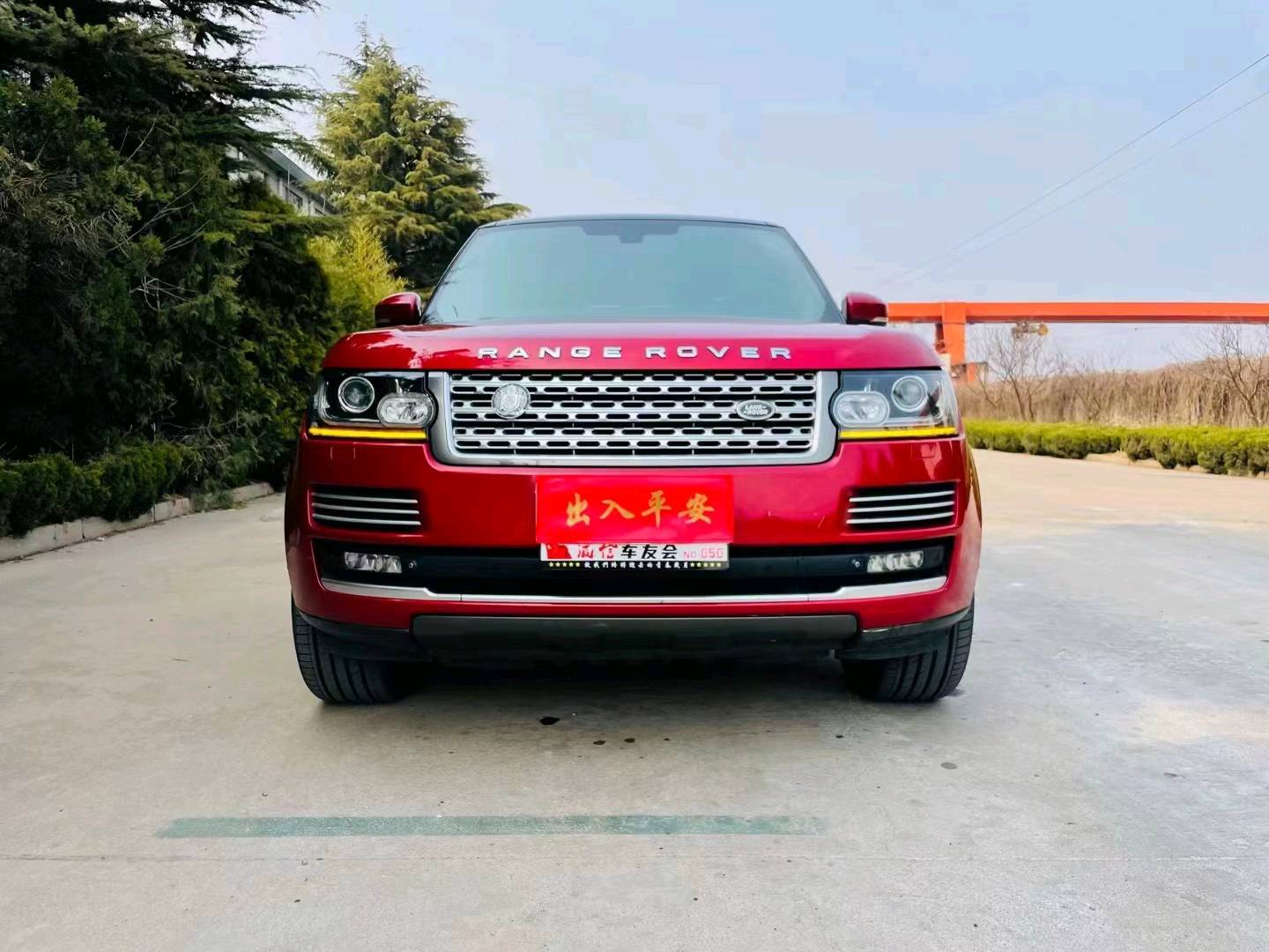 青岛14年路虎揽胜行政1