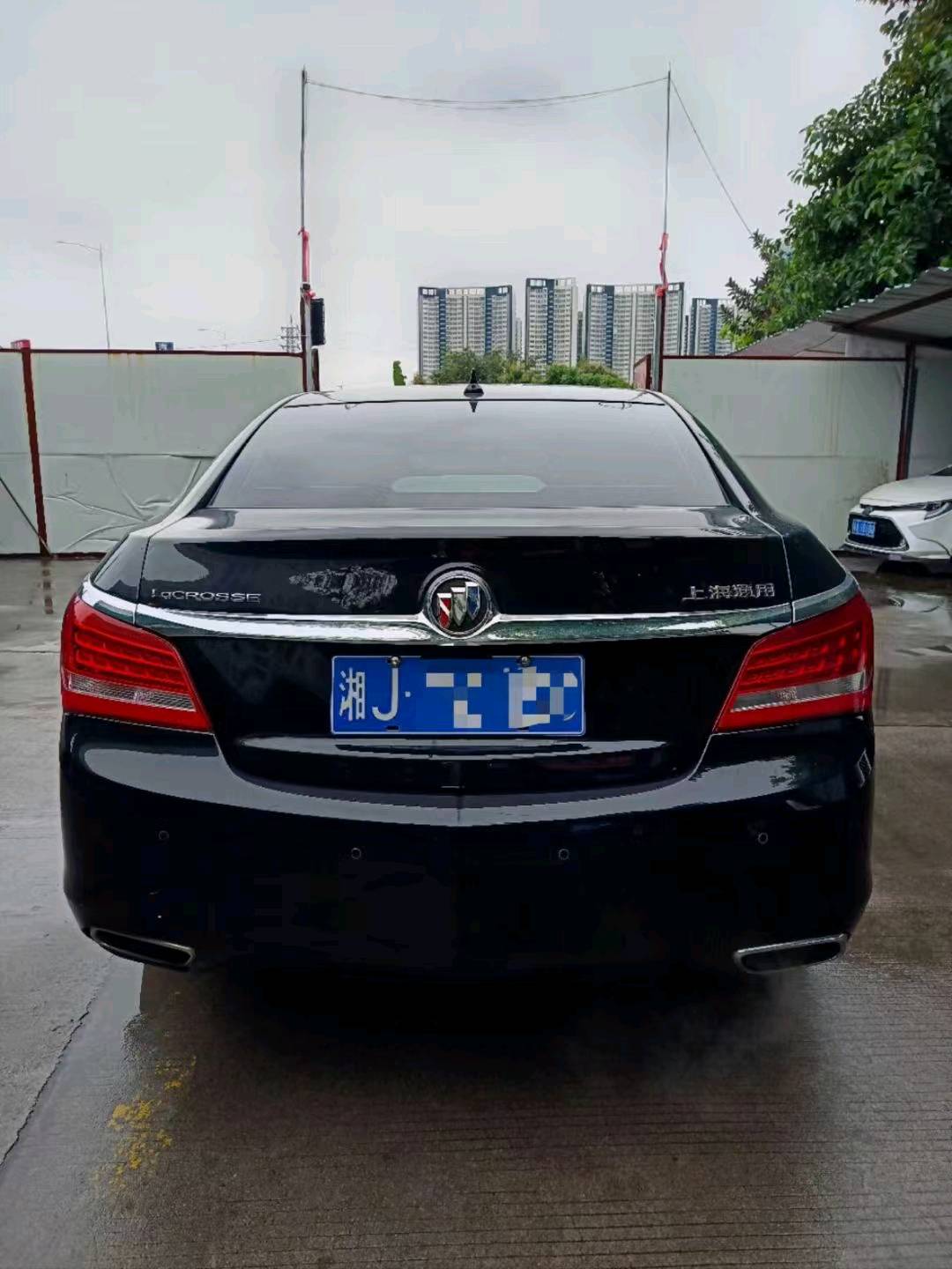 广州14年别克君越8