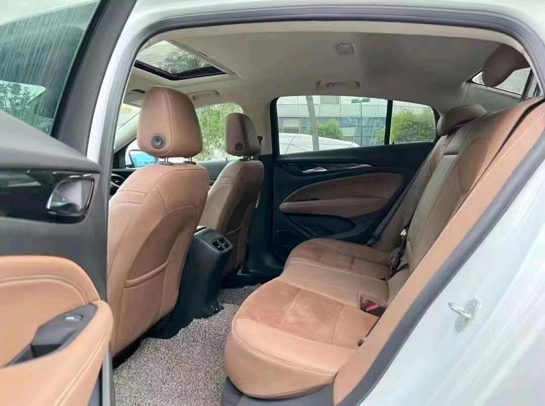 珠海18年别克君威5