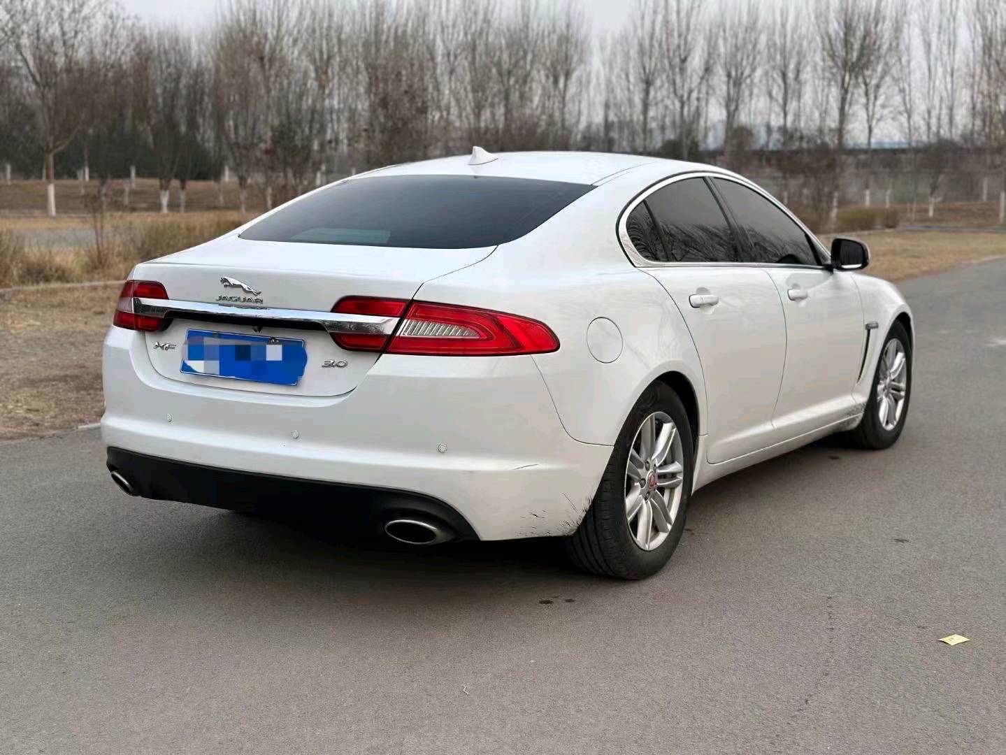 青岛14年捷豹XF9
