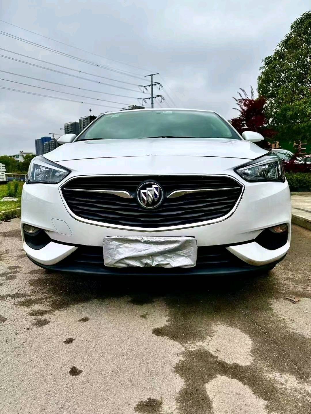 衡阳18年别克凯越1