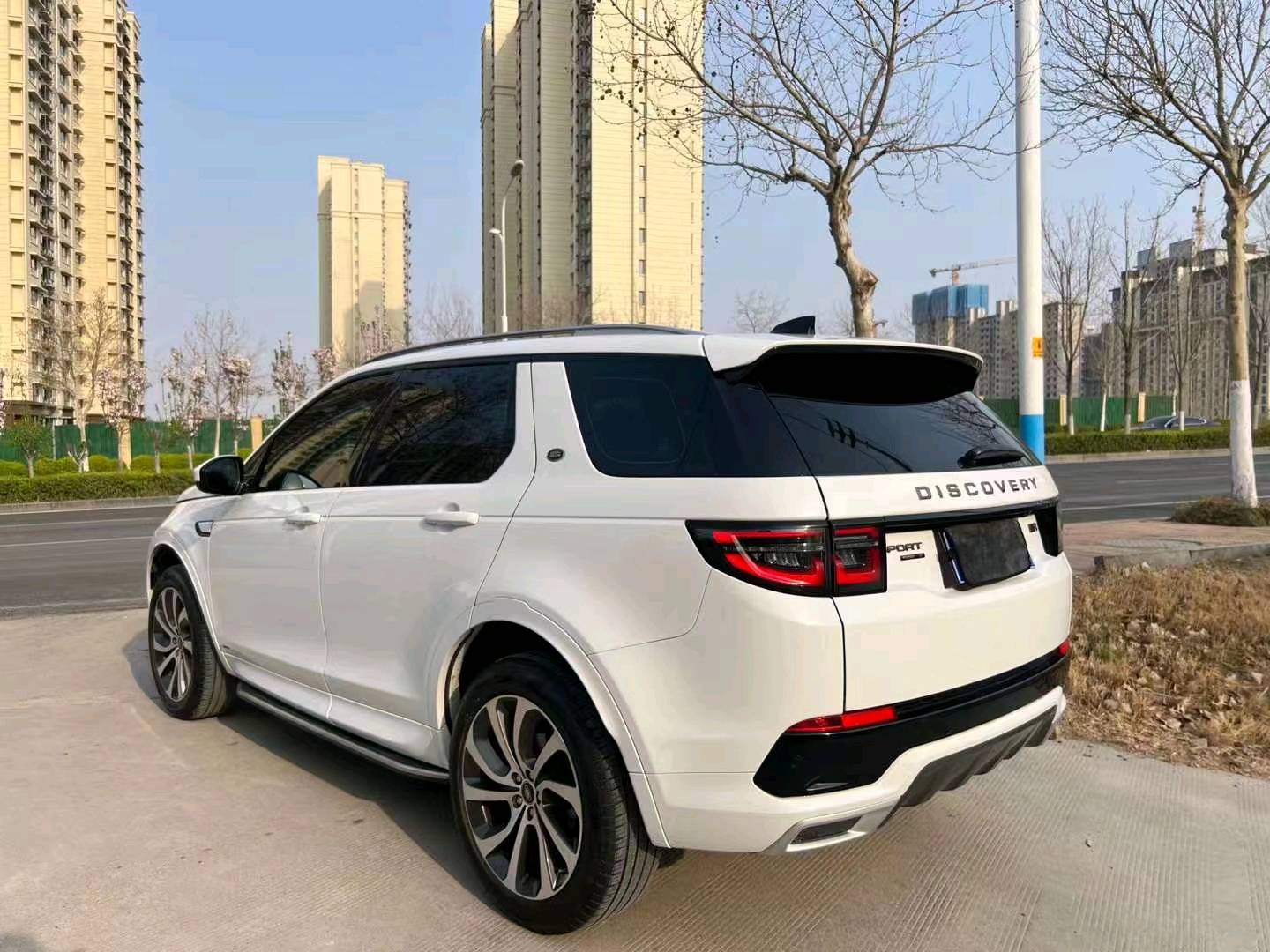 青岛20年路虎发现8