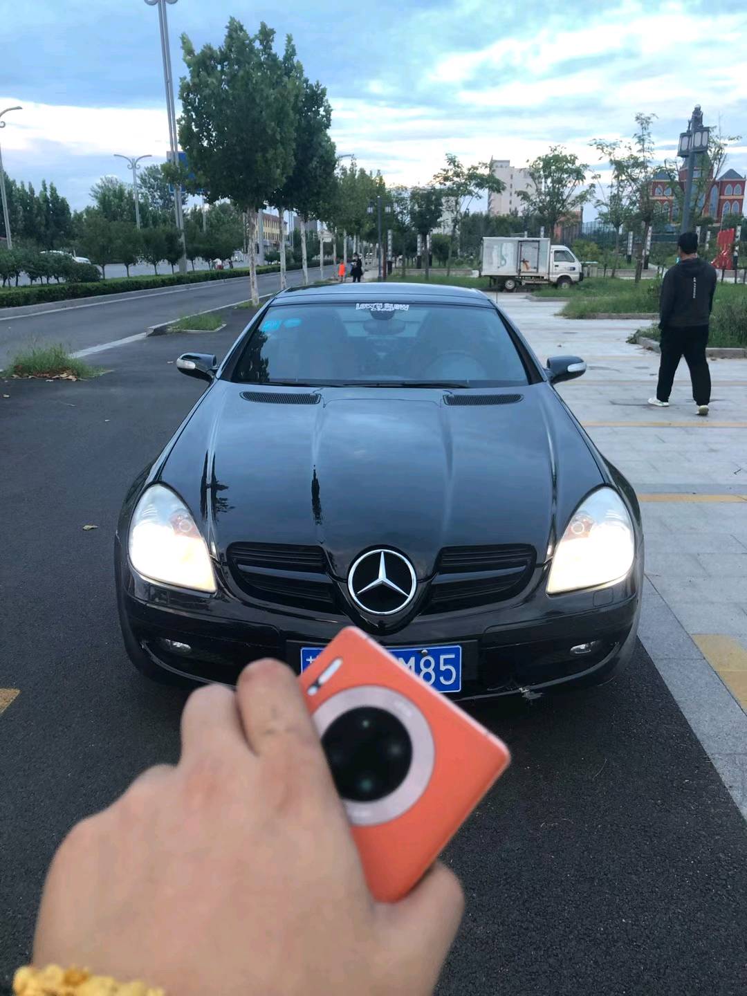 枣庄08年奔驰SLK1