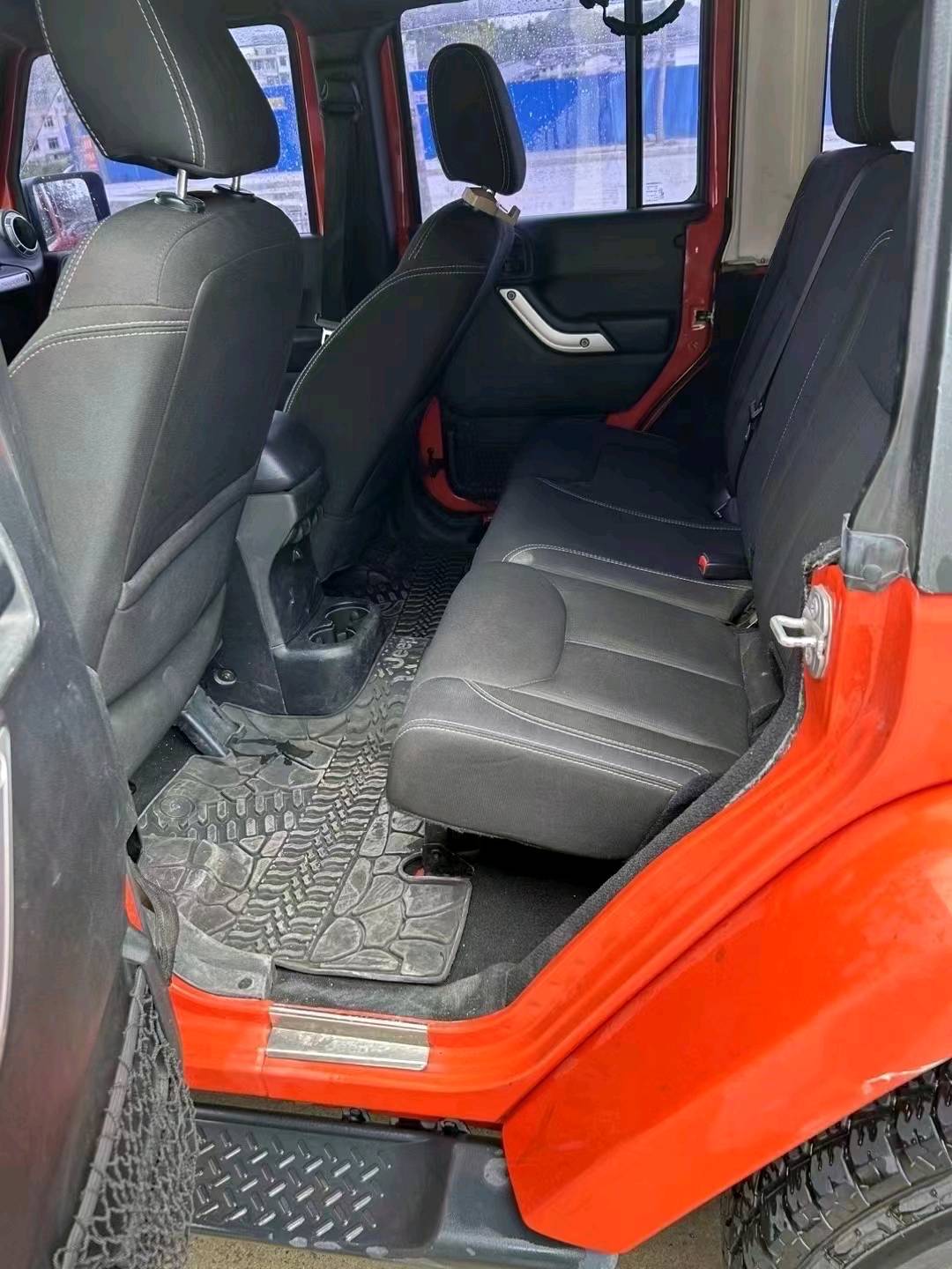 遵义15年Jeep牧马人9