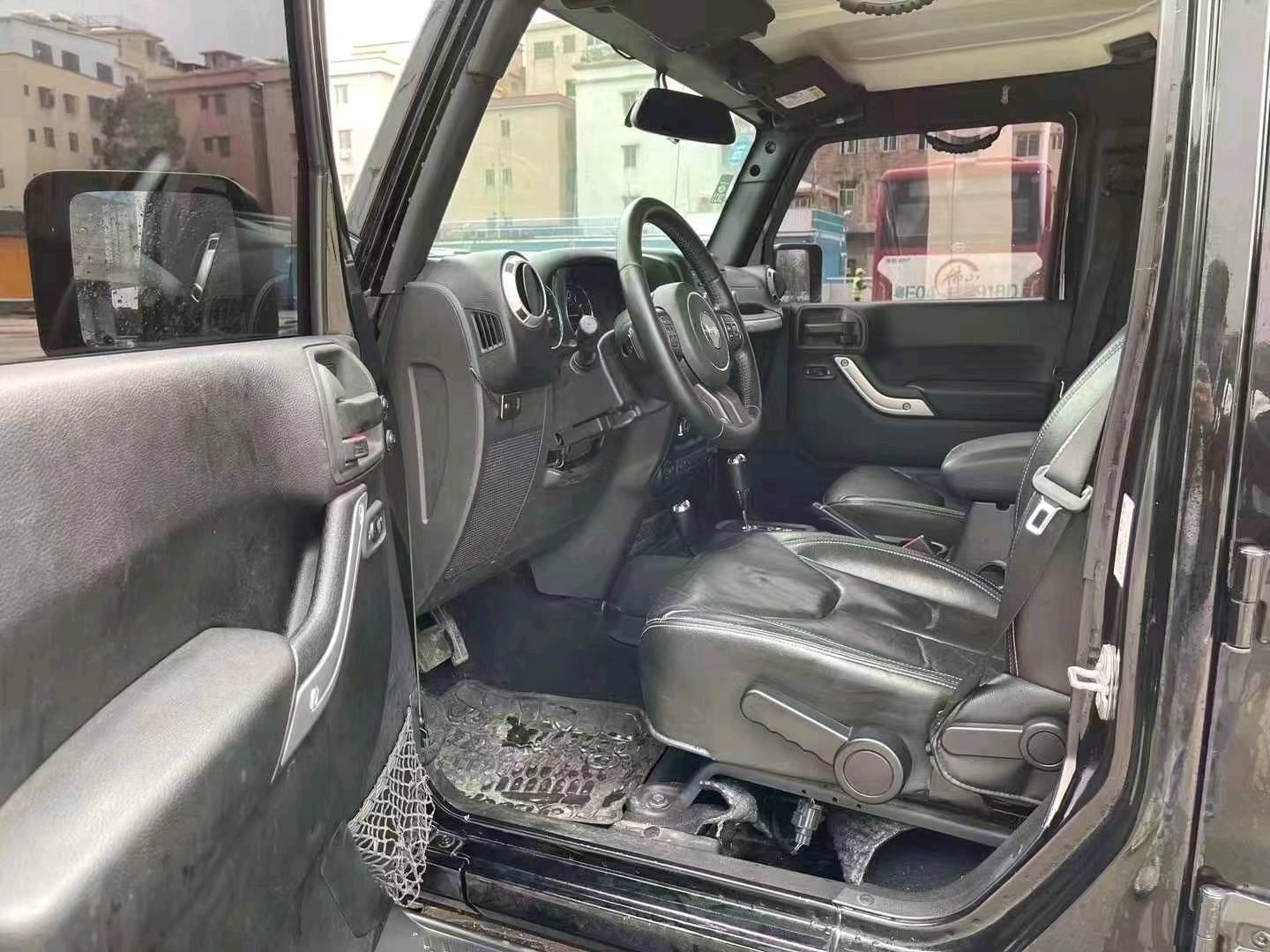 珠海17年Jeep牧马人6