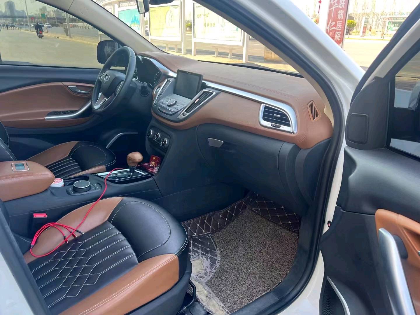 保定17年东南汽车DX77