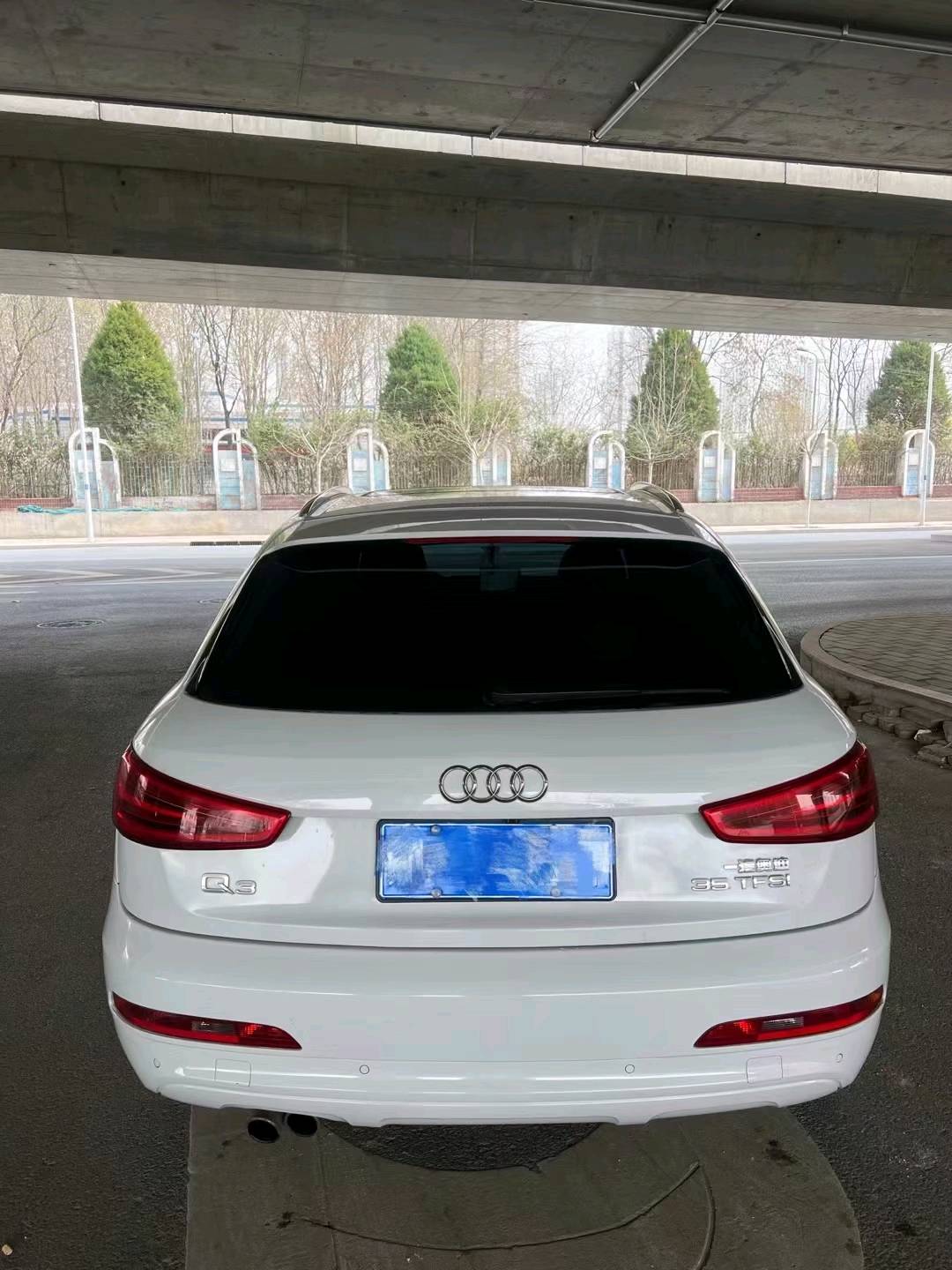 保定13年奥迪Q38