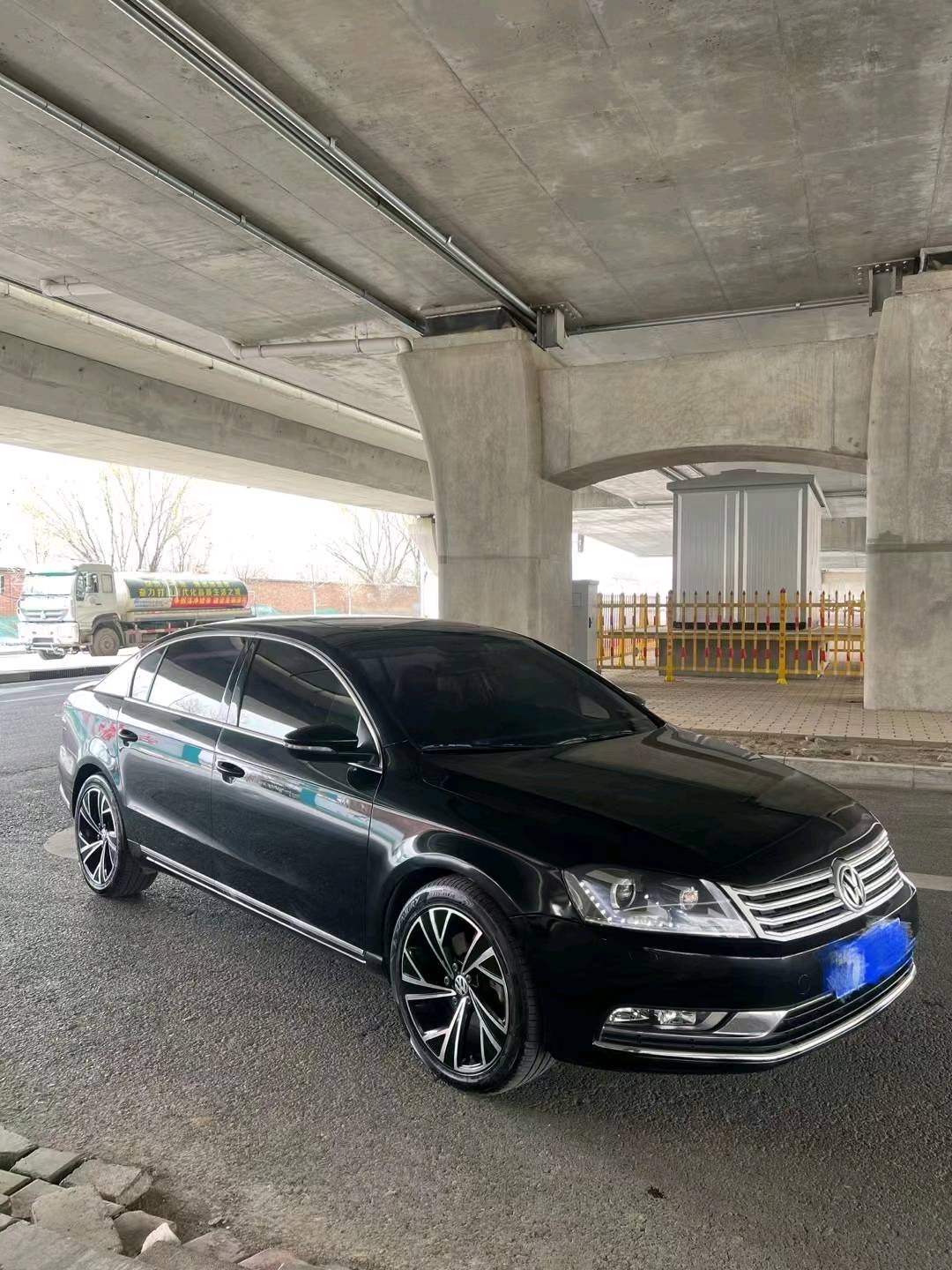 保定16年大众迈腾2