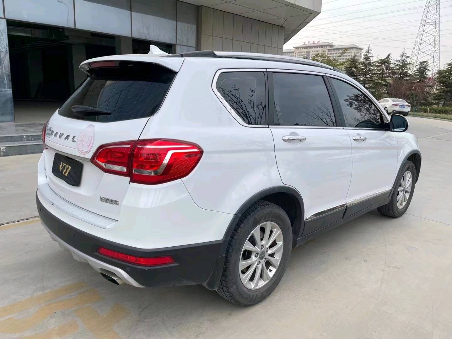 济宁18年哈弗H68