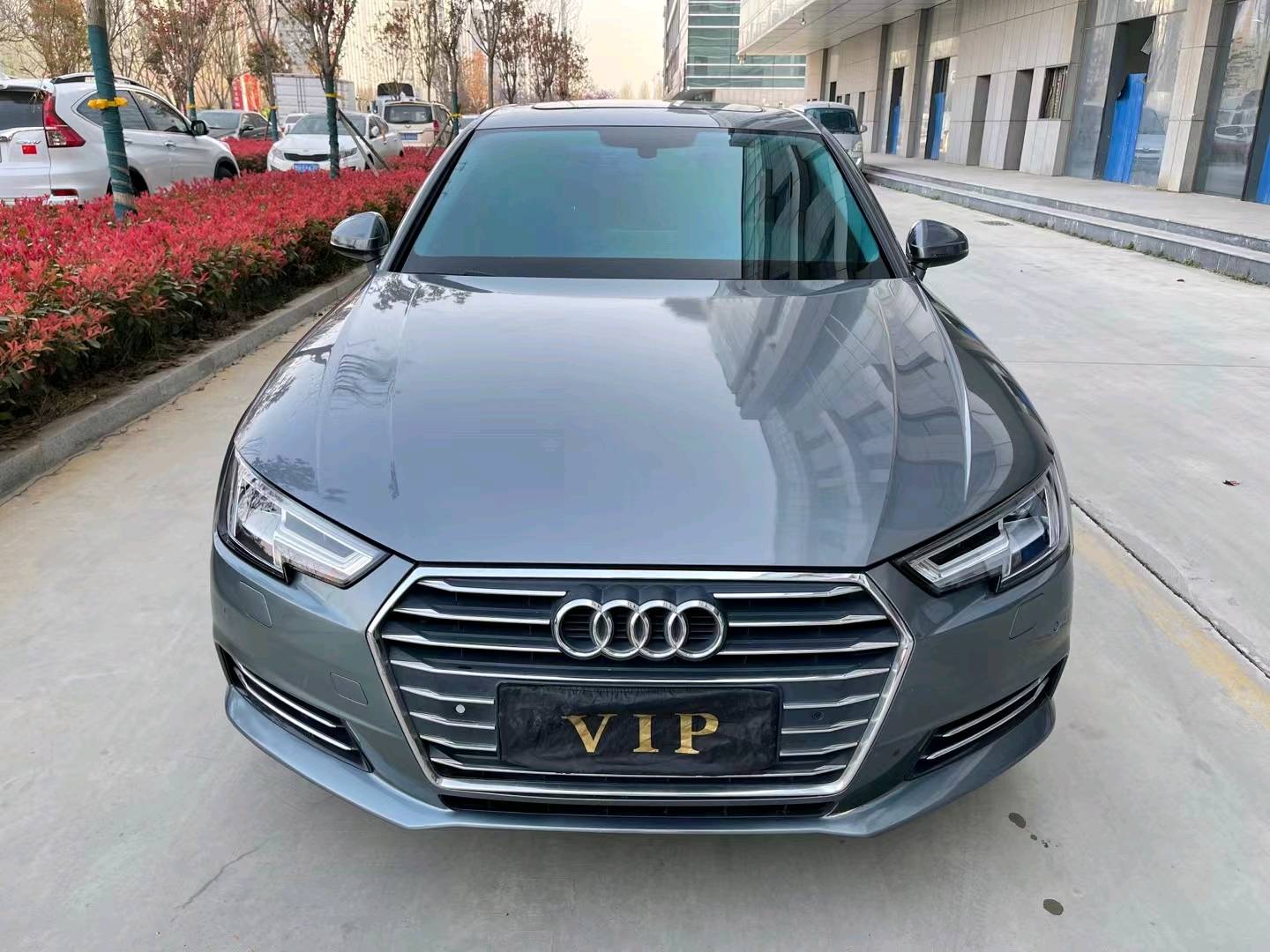济宁17年奥迪A4L1