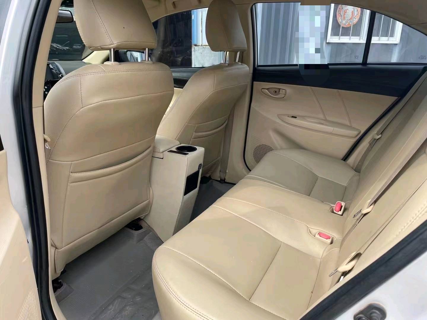 济宁14年丰田威驰5