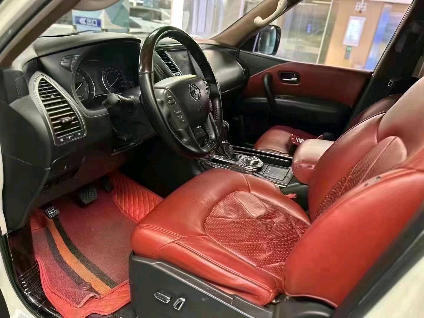 宁波18年日产途乐8