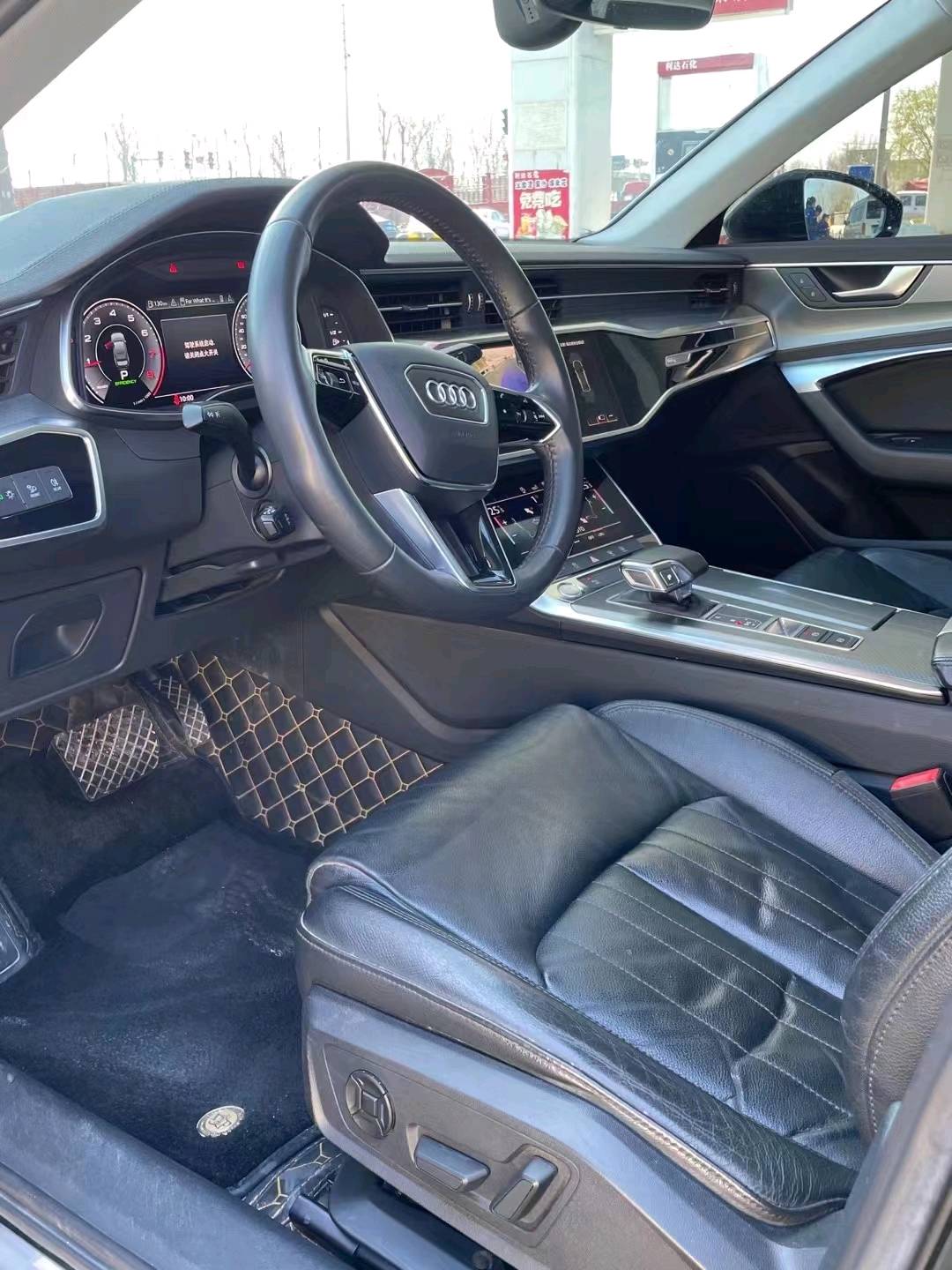 保定19年奥迪A6L4