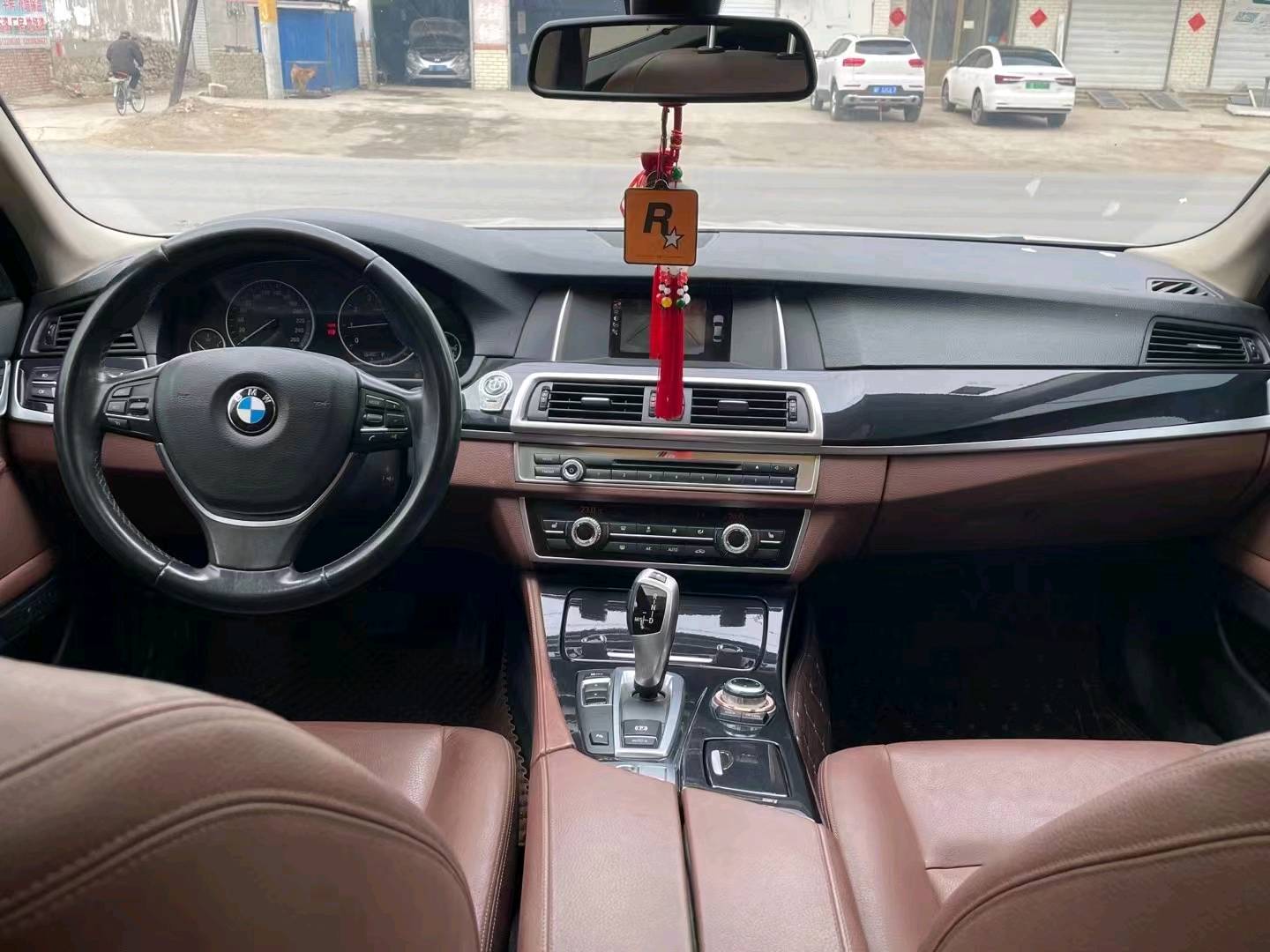 保定16年宝马5系5