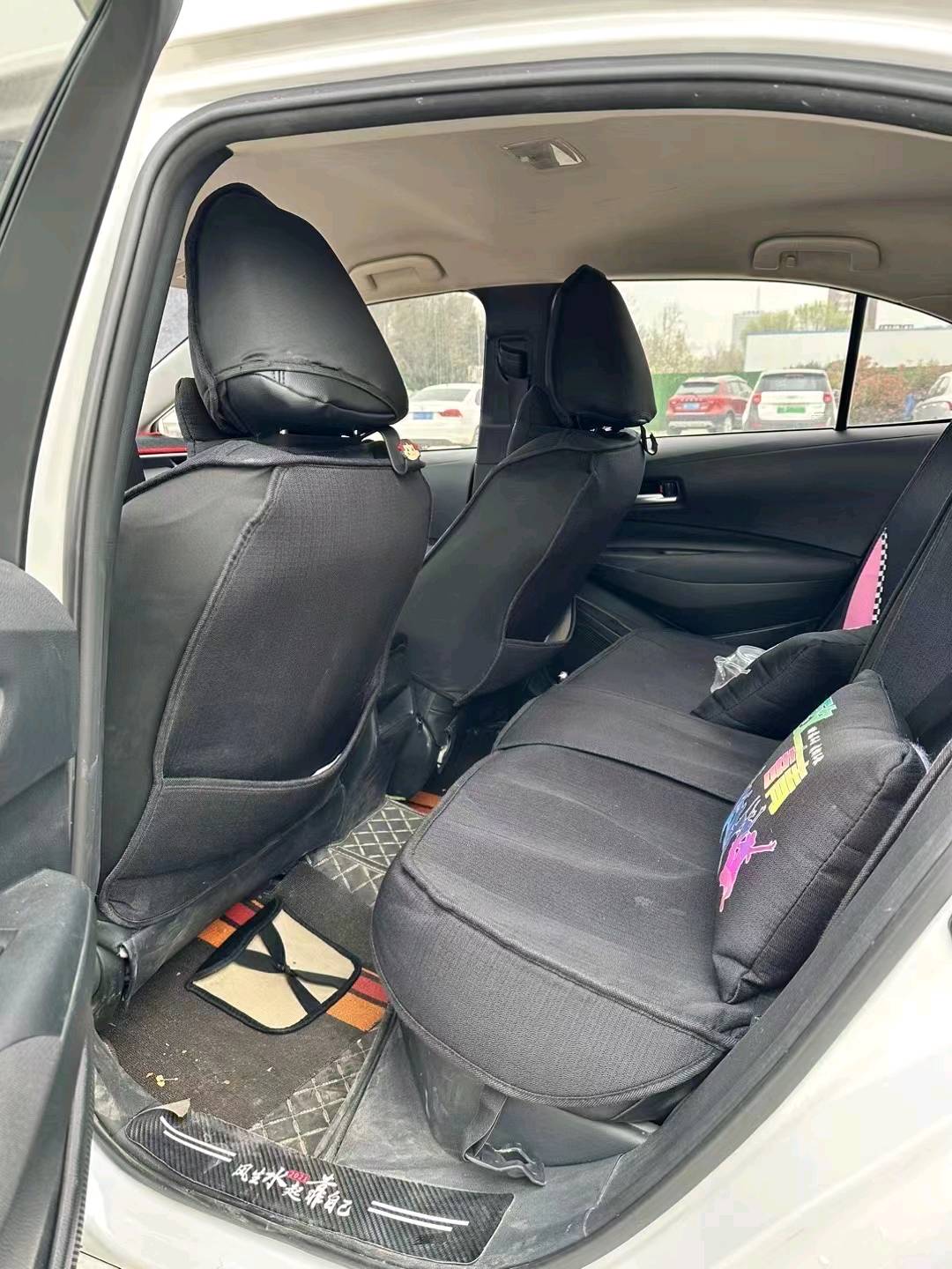 济宁21年丰田卡罗拉5