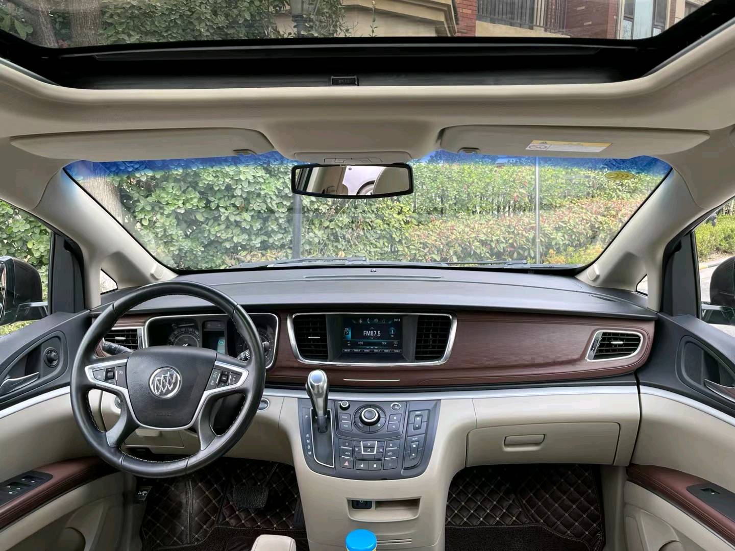 青岛19年别克GL86