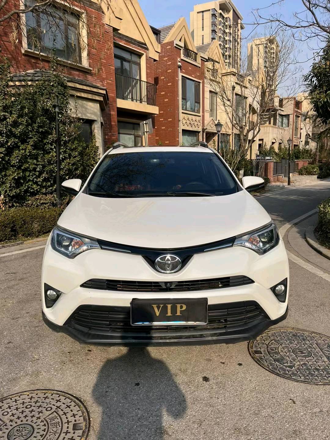 青岛19年丰田RAV4荣放1