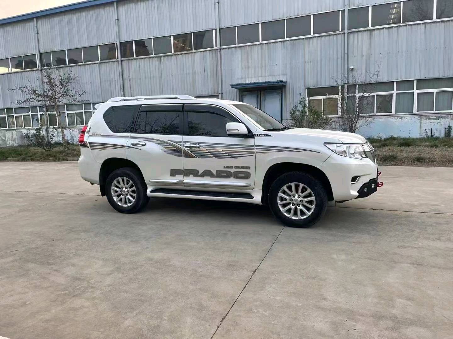 济南18年丰田普拉多3