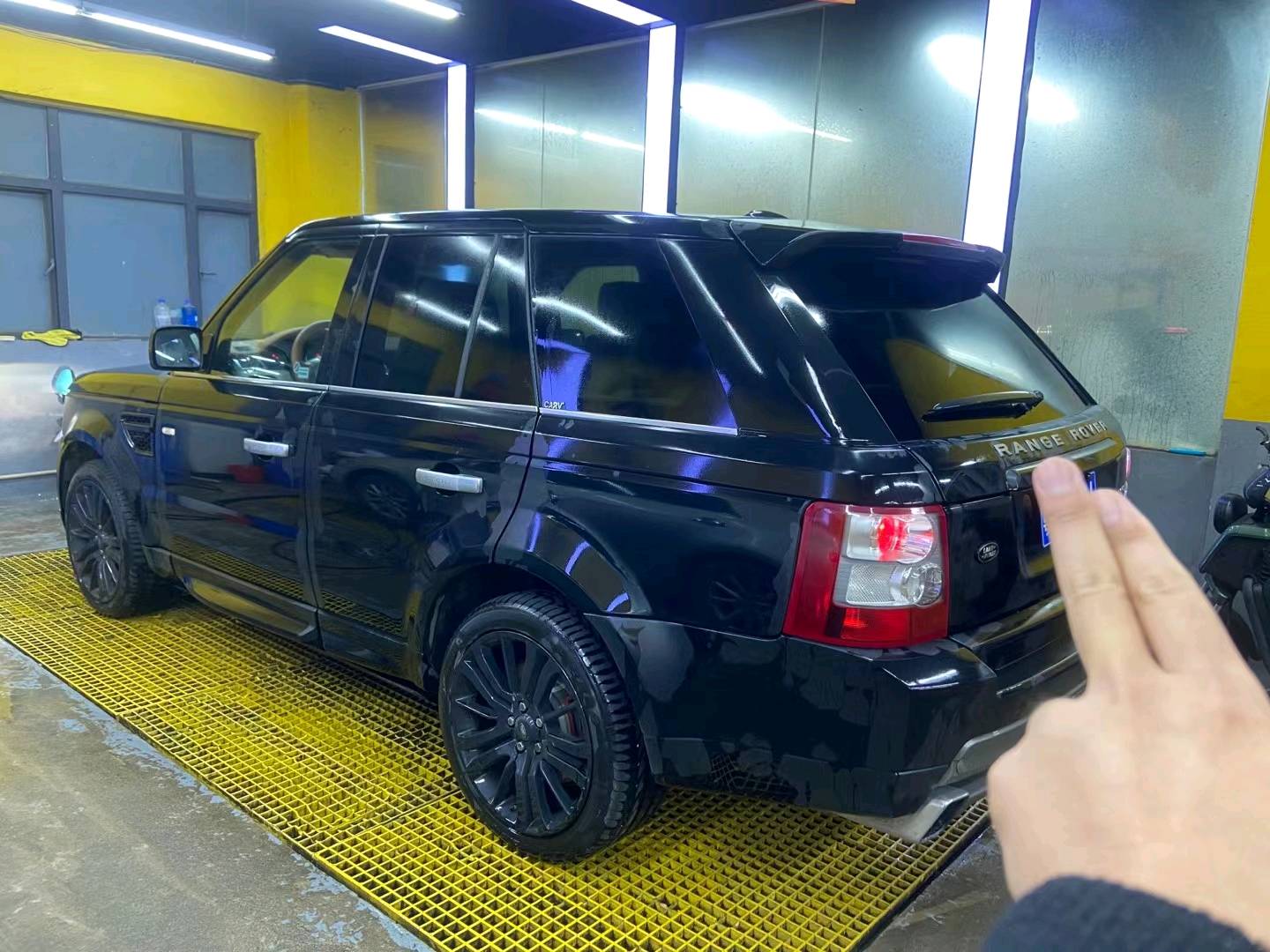 广州09年路虎揽胜运动2