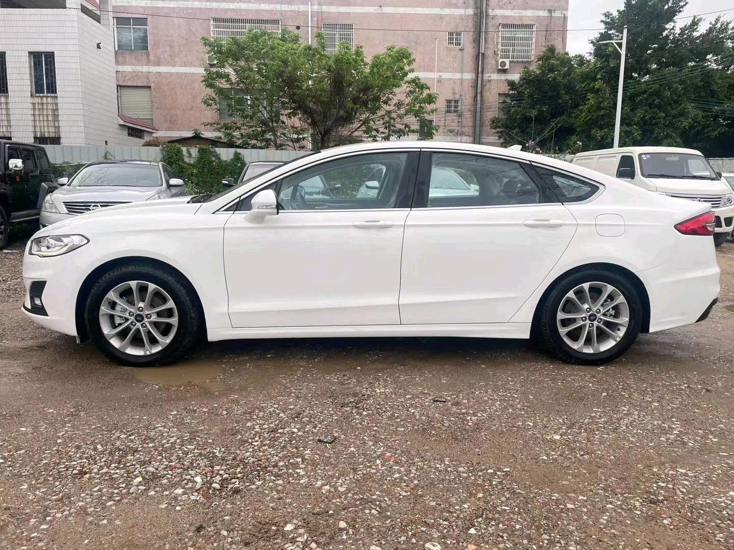 广州21年福特蒙迪欧7