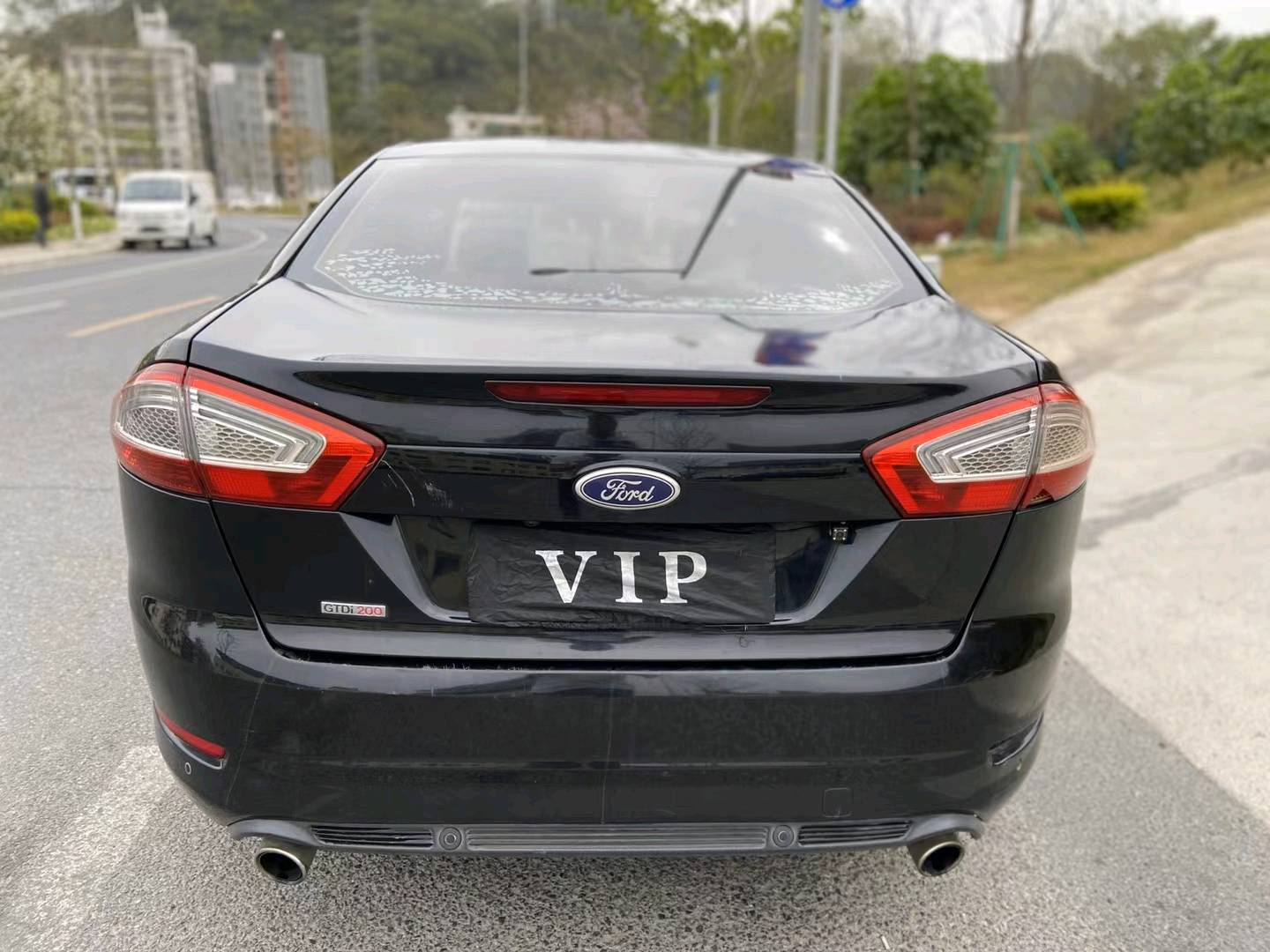 广州11年福特蒙迪欧-致胜5