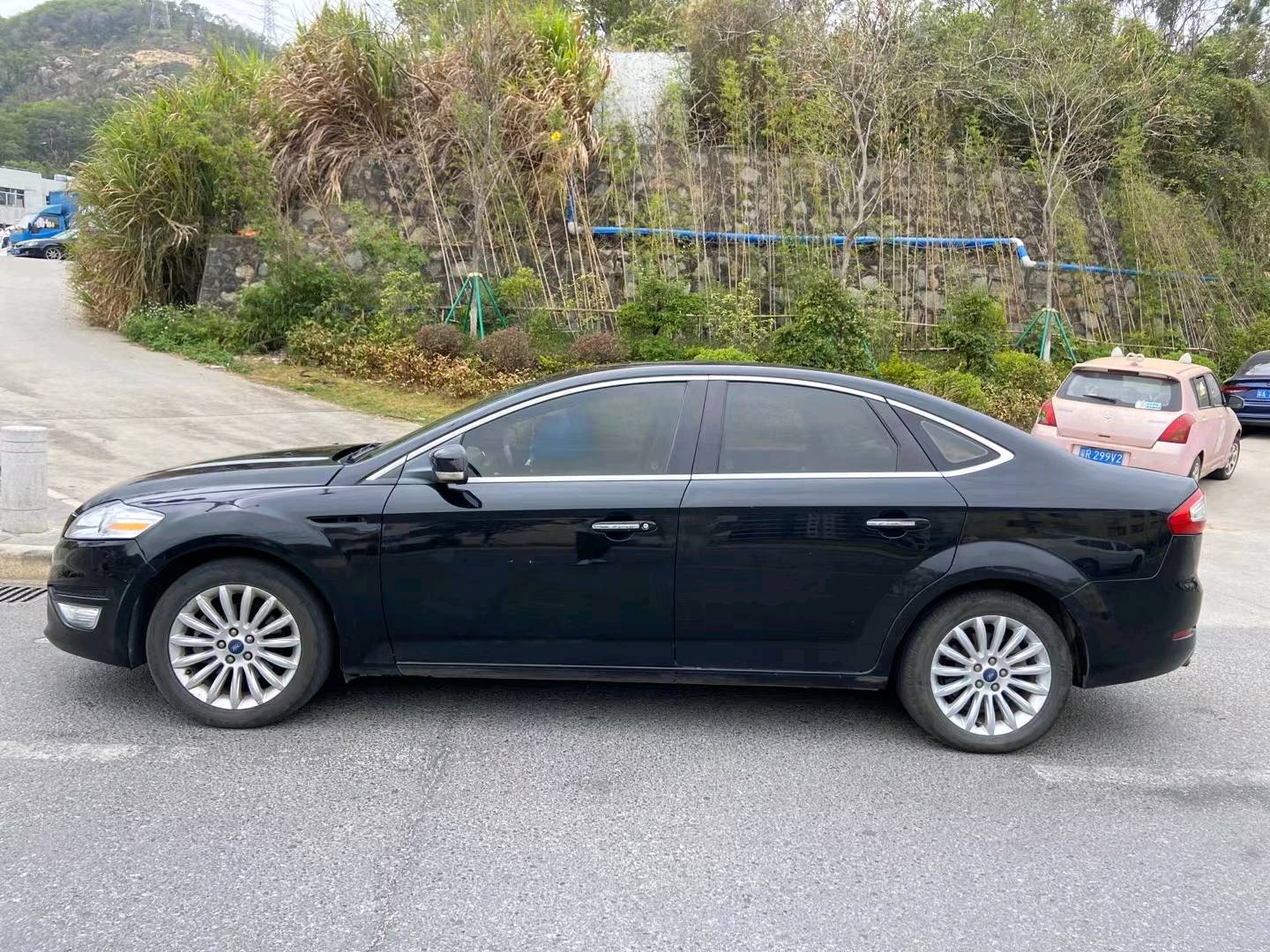 广州11年福特蒙迪欧-致胜6