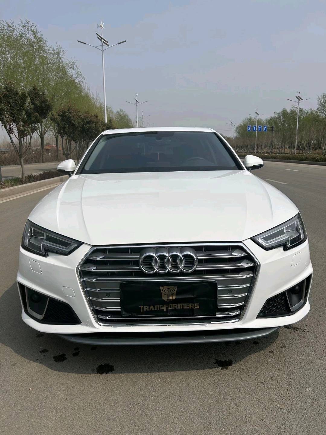 青岛19年奥迪A4L1