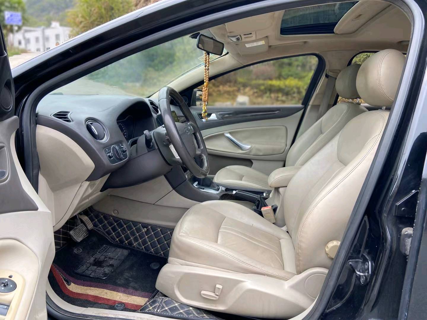 广州11年福特蒙迪欧-致胜8