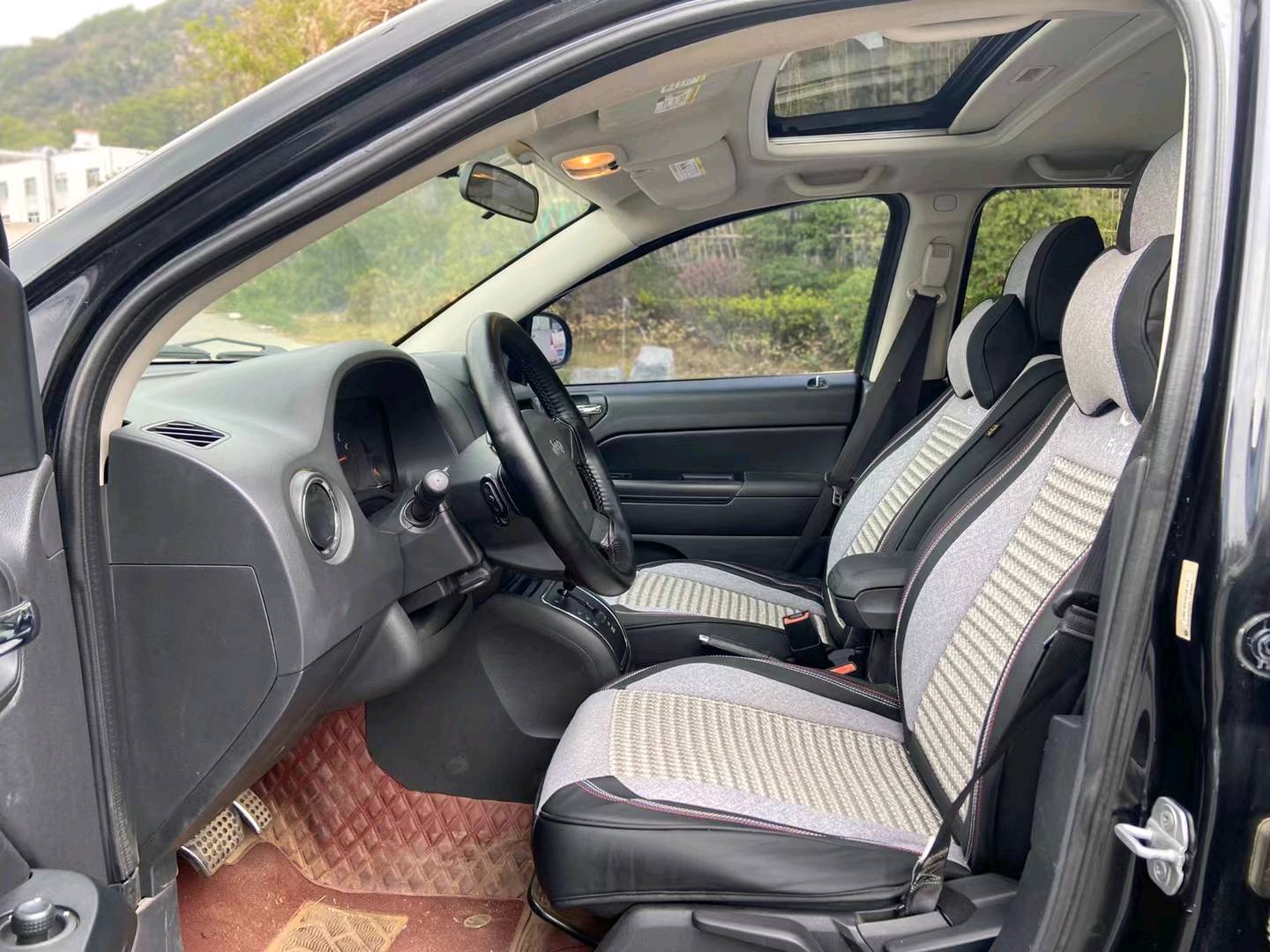 广州10年Jeep指南者9