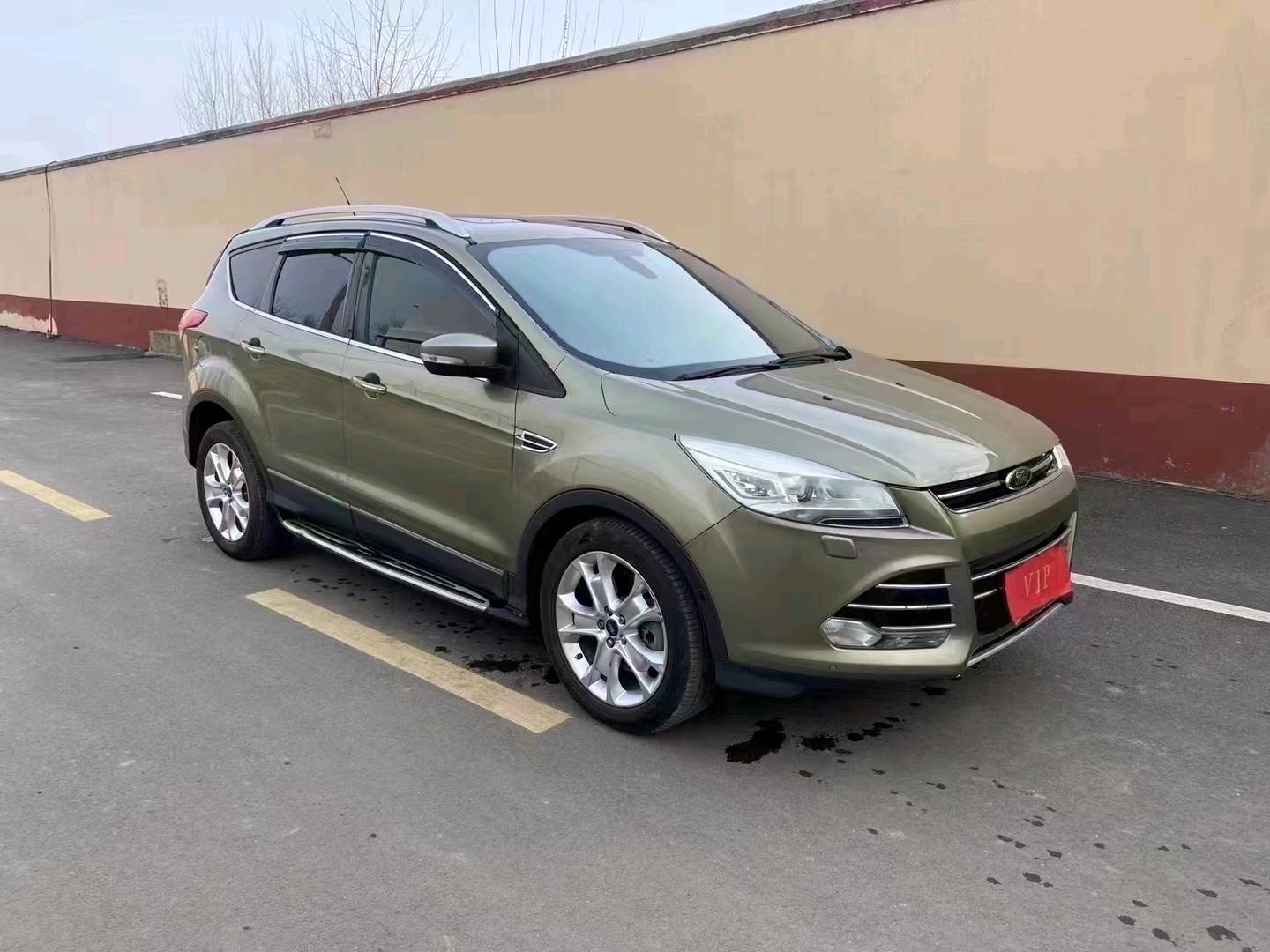 青岛15年福特翼虎3