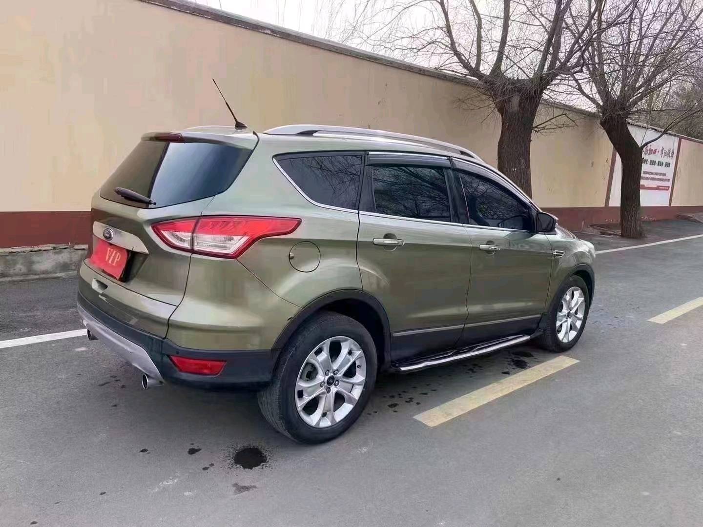 青岛15年福特翼虎8
