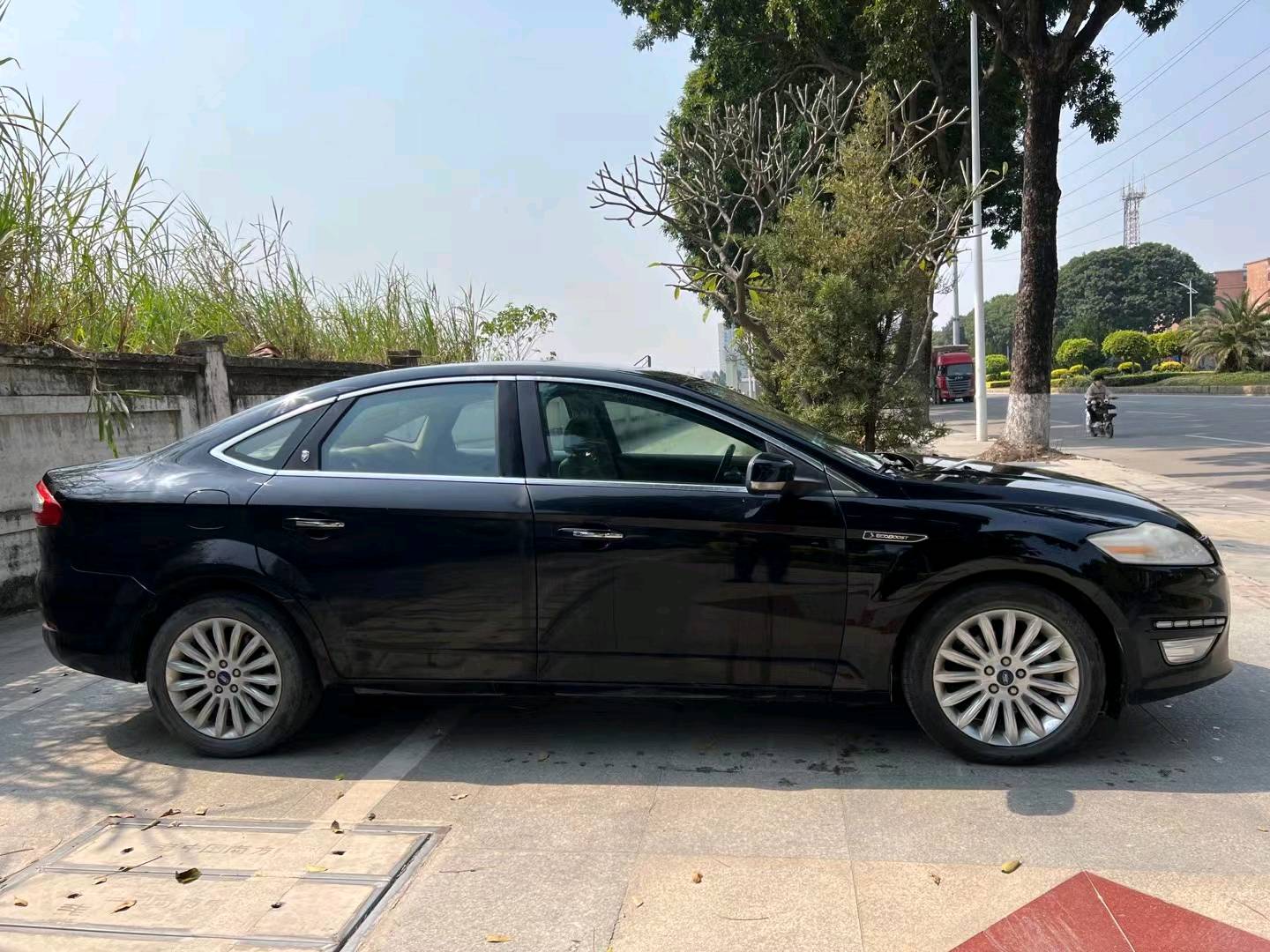 东莞13年福特蒙迪欧-致胜9