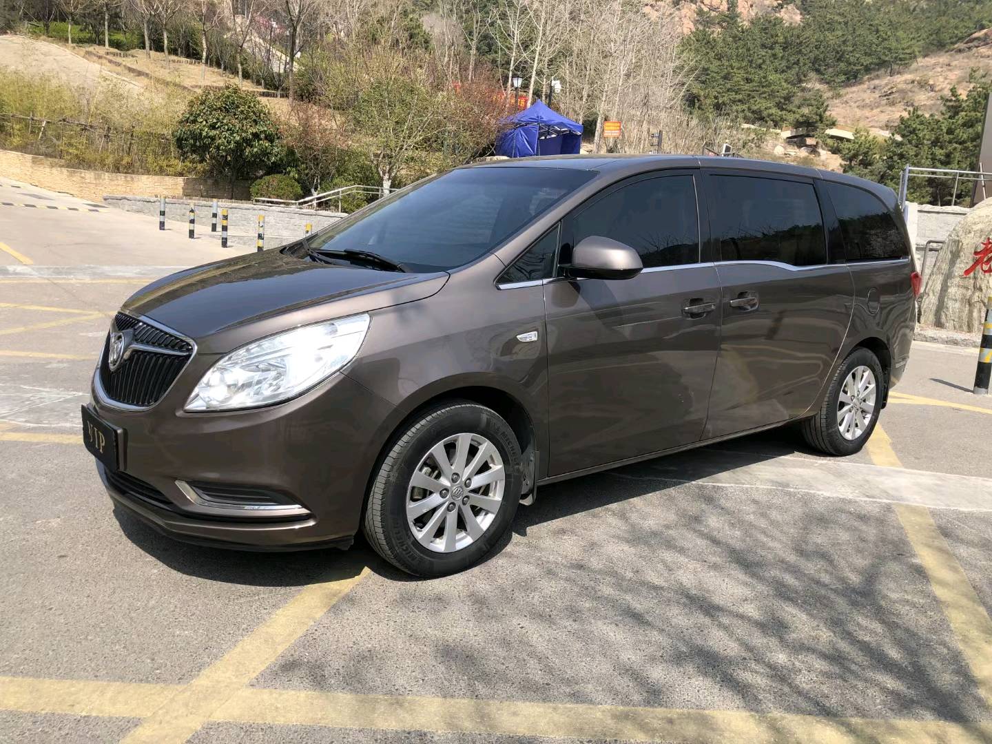 青岛17年别克GL83